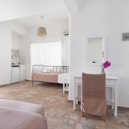 Fos Apartments Mykonos Agios Ioannis Diakoftis Esterno foto