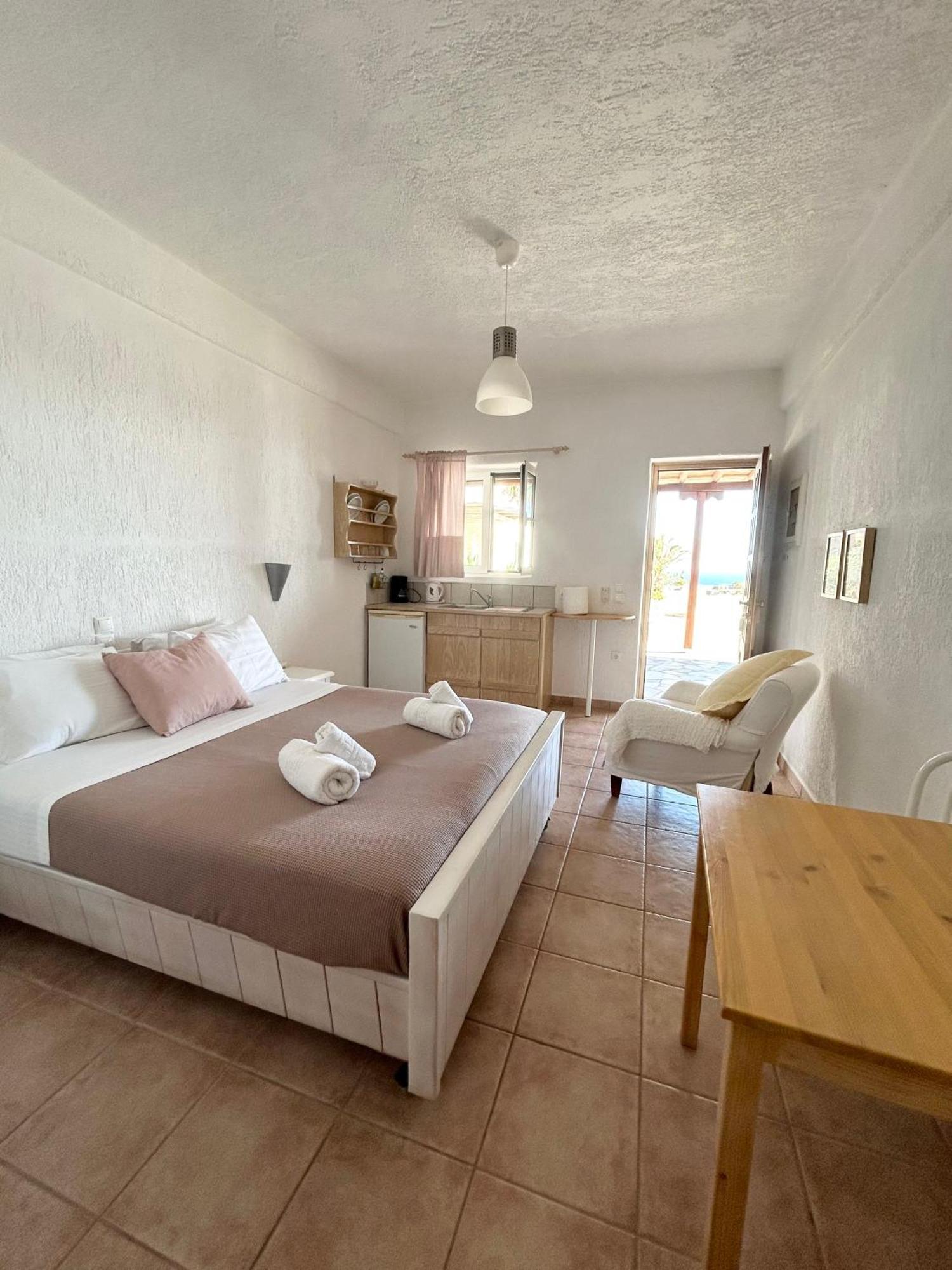 Fos Apartments Mykonos Agios Ioannis Diakoftis Camera foto