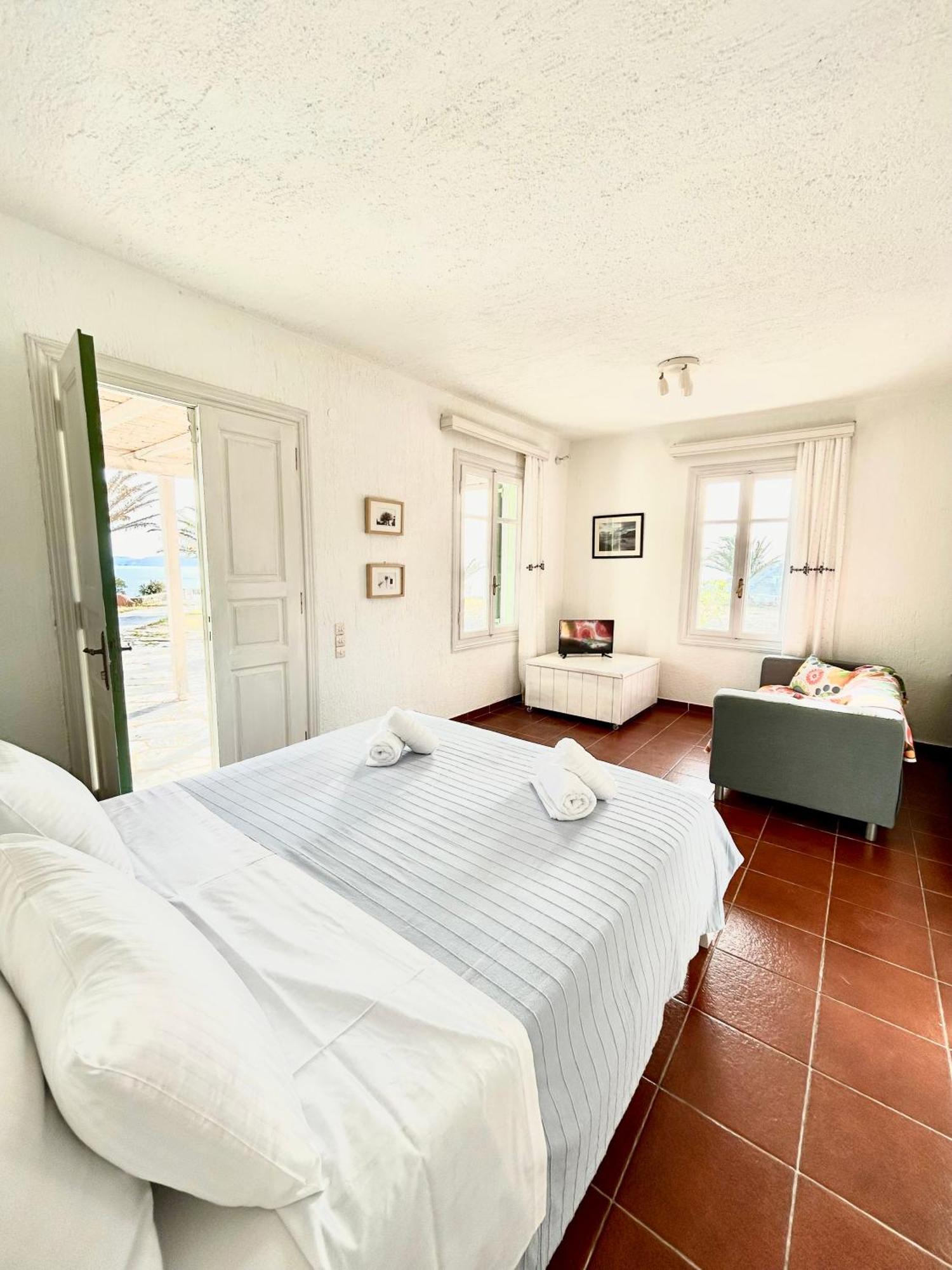 Fos Apartments Mykonos Agios Ioannis Diakoftis Esterno foto